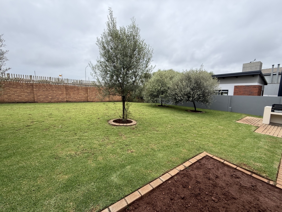 3 Bedroom Property for Sale in Midstream Estate Gauteng