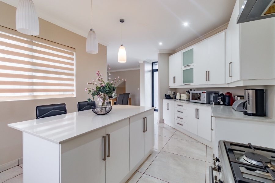 3 Bedroom Property for Sale in Midstream Estate Gauteng