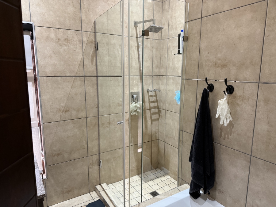3 Bedroom Property for Sale in Midstream Estate Gauteng
