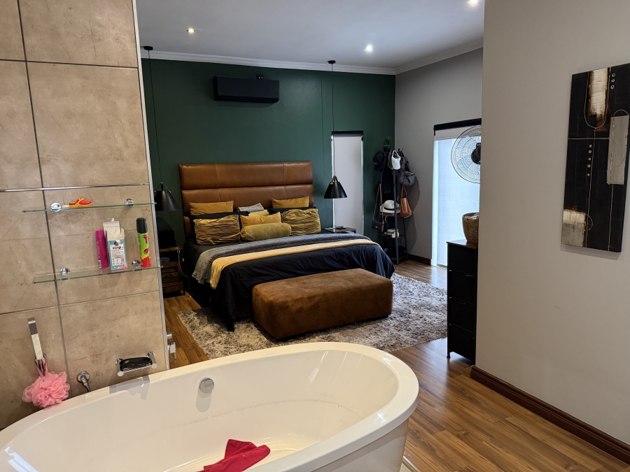 3 Bedroom Property for Sale in Midstream Estate Gauteng