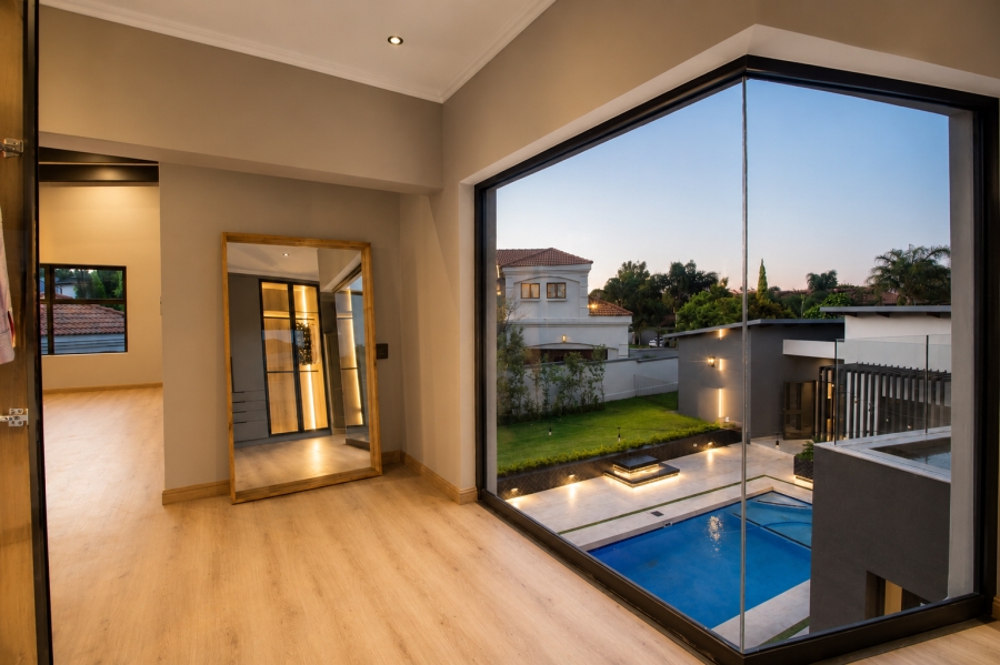 6 Bedroom Property for Sale in Midstream Estate Gauteng