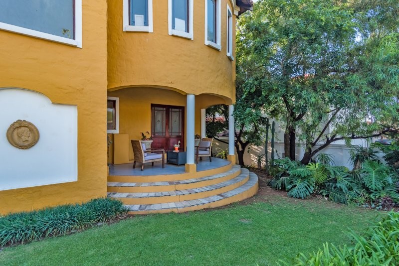 To Let 4 Bedroom Property for Rent in Ruimsig Country Estate Gauteng