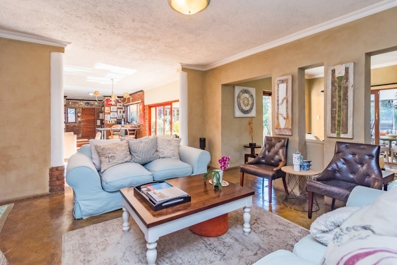 To Let 4 Bedroom Property for Rent in Ruimsig Country Estate Gauteng