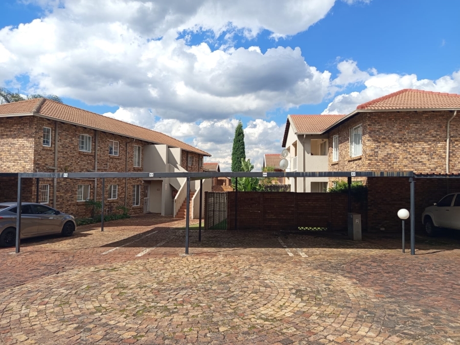 2 Bedroom Property for Sale in Highveld Gauteng