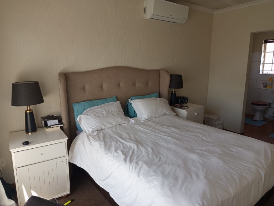 2 Bedroom Property for Sale in Highveld Gauteng