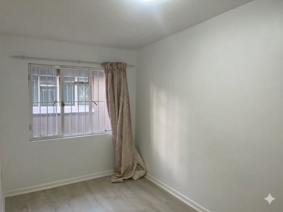 2 Bedroom Property for Sale in Highlands North Gauteng