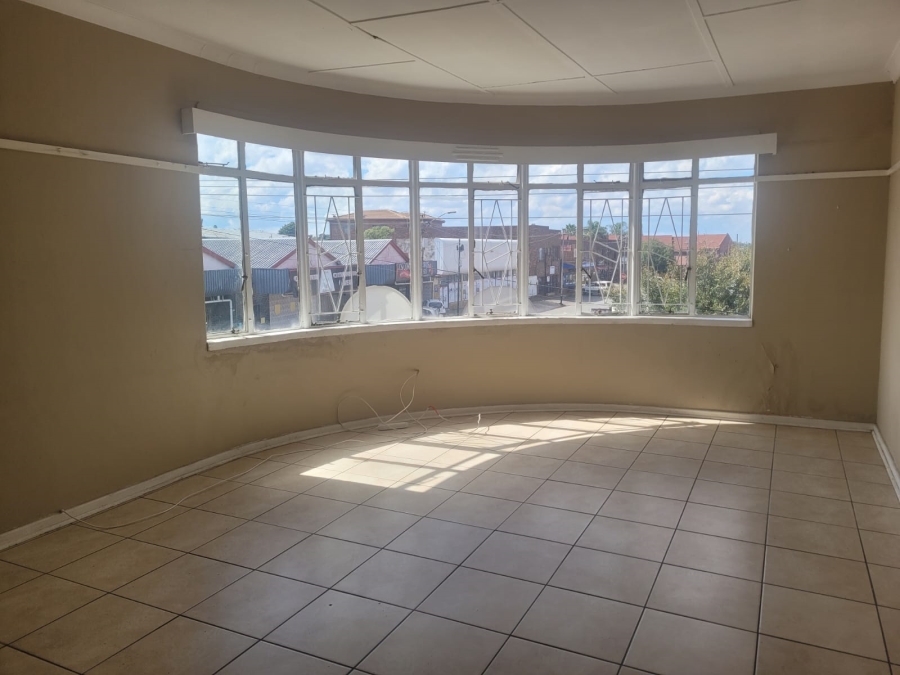 To Let 1 Bedroom Property for Rent in Pin Oak Gauteng