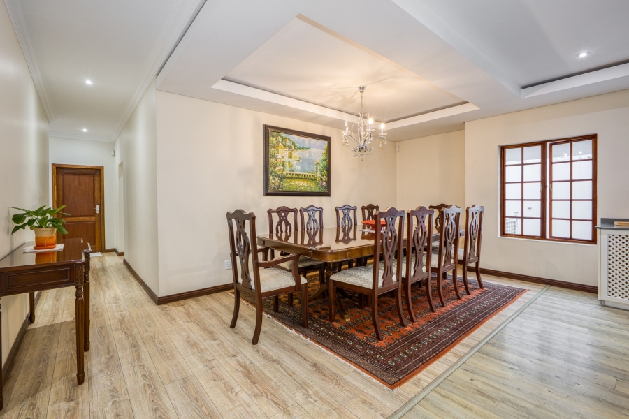 5 Bedroom Property for Sale in Bryanston Gauteng