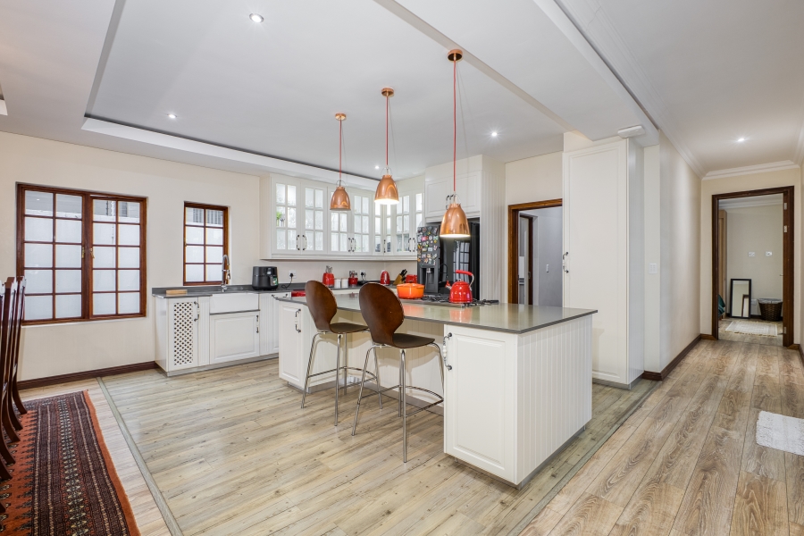5 Bedroom Property for Sale in Bryanston Gauteng