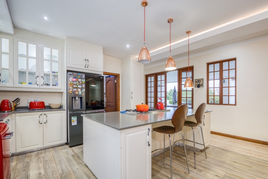 5 Bedroom Property for Sale in Bryanston Gauteng
