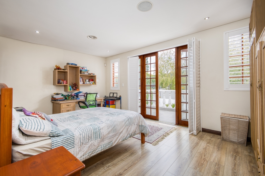 5 Bedroom Property for Sale in Bryanston Gauteng