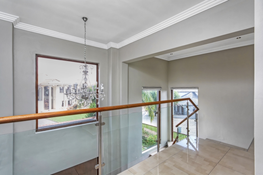5 Bedroom Property for Sale in Valley View Estate Gauteng