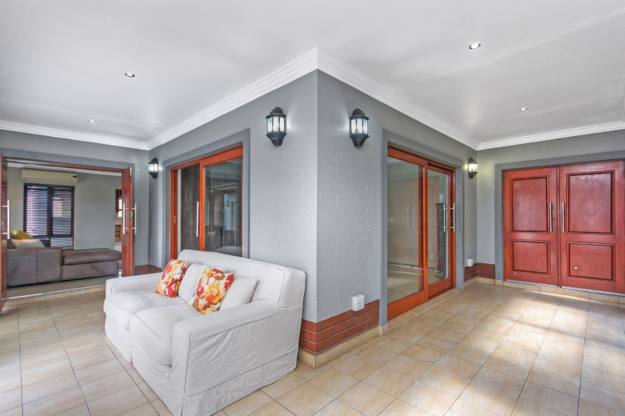 5 Bedroom Property for Sale in Valley View Estate Gauteng