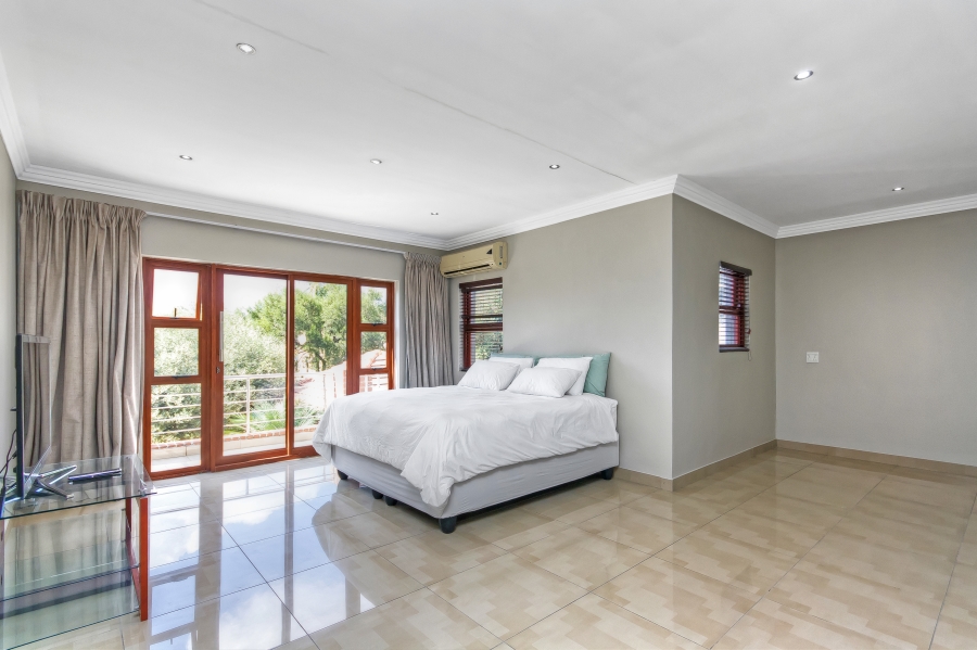5 Bedroom Property for Sale in Valley View Estate Gauteng