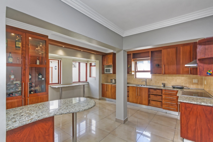 5 Bedroom Property for Sale in Valley View Estate Gauteng