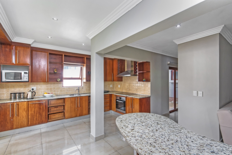 5 Bedroom Property for Sale in Valley View Estate Gauteng