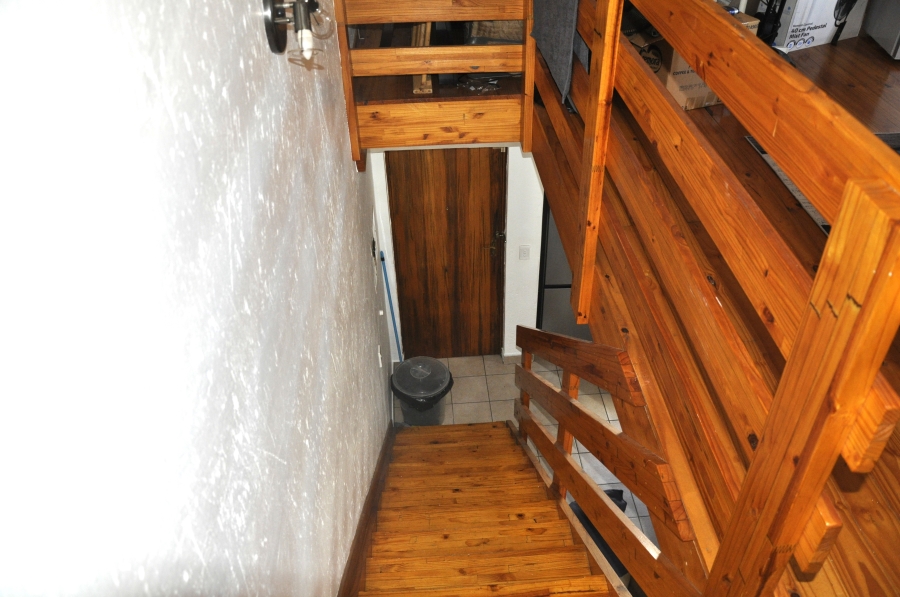 2 Bedroom Property for Sale in Erand Gardens Gauteng