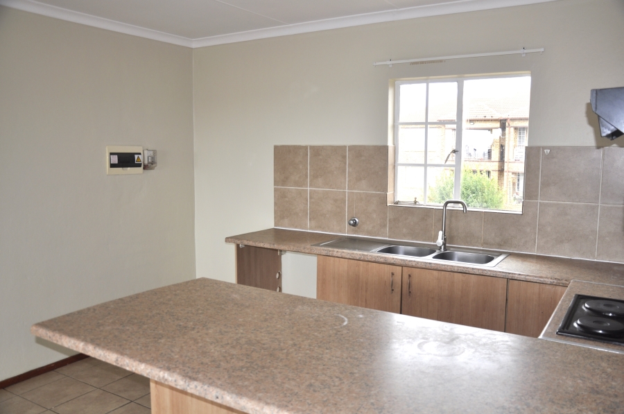3 Bedroom Property for Sale in Erand Gardens Gauteng