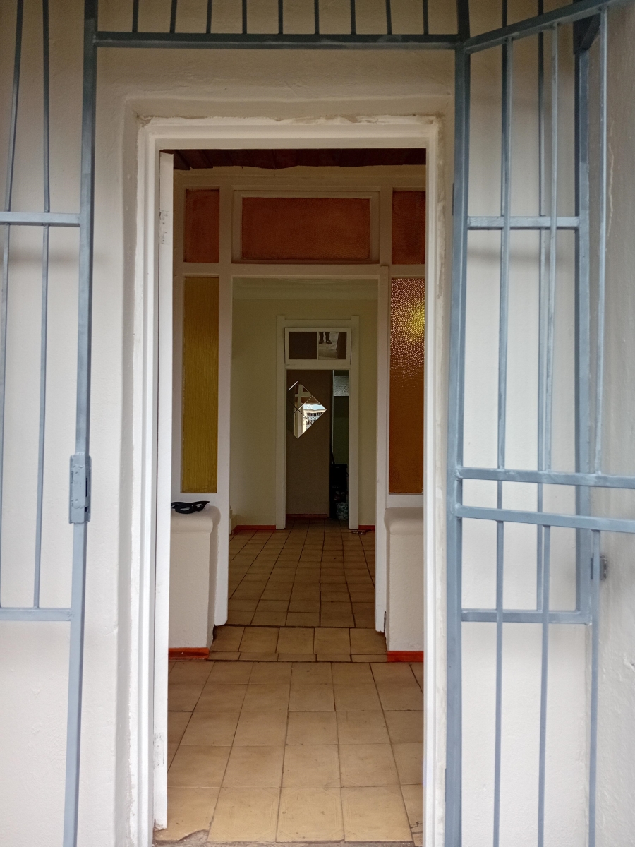 To Let 4 Bedroom Property for Rent in Lewisham Gauteng