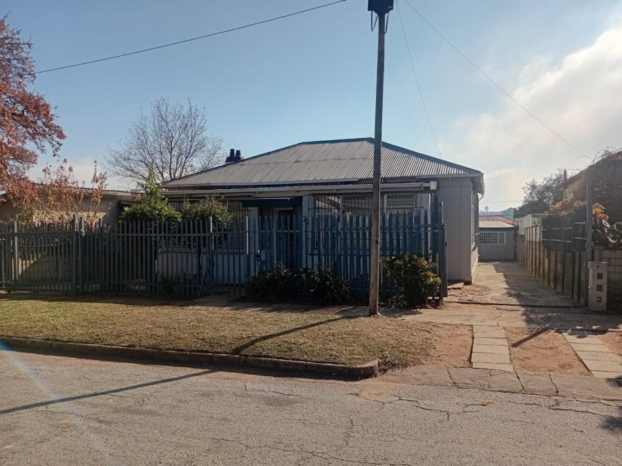To Let 4 Bedroom Property for Rent in Lewisham Gauteng