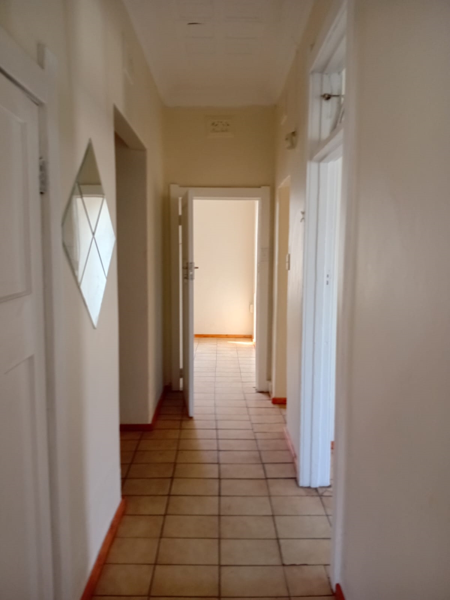 To Let 4 Bedroom Property for Rent in Lewisham Gauteng
