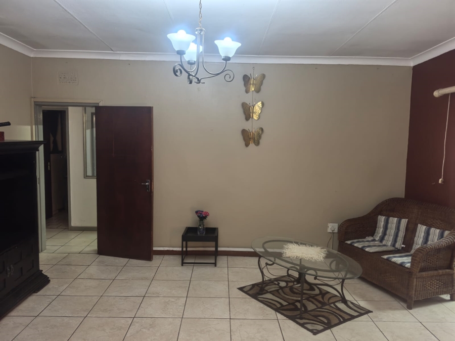 3 Bedroom Property for Sale in Reefhaven Gauteng