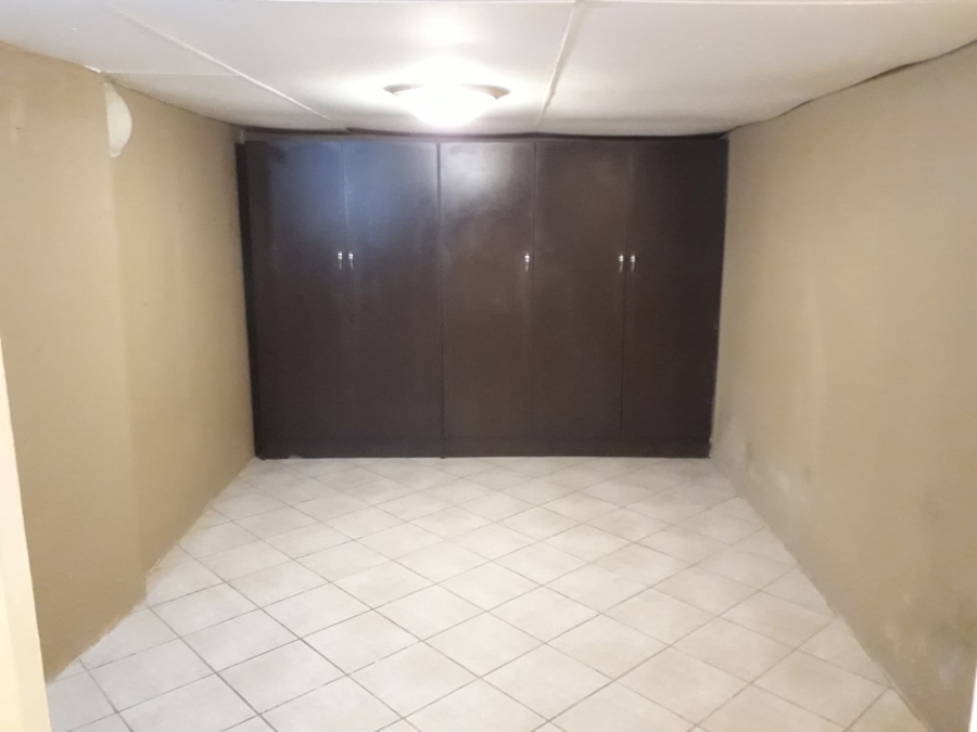 3 Bedroom Property for Sale in Reefhaven Gauteng