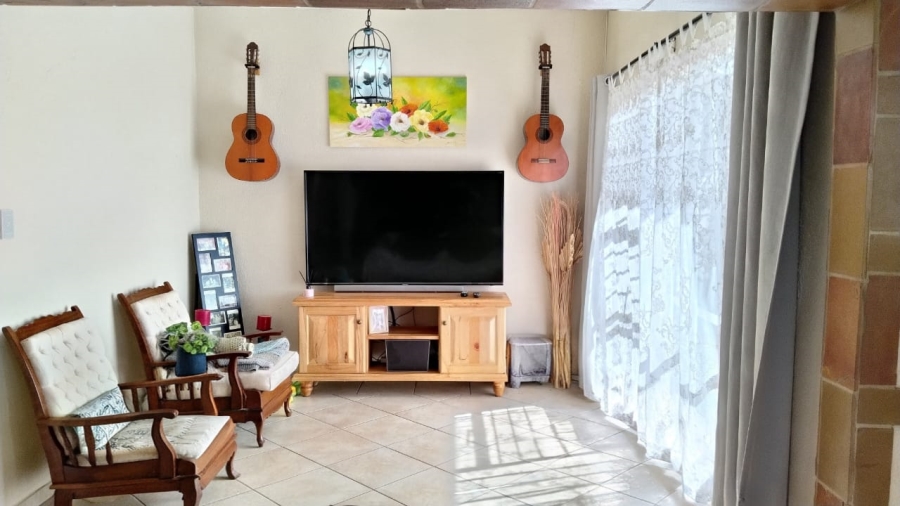 3 Bedroom Property for Sale in Rant En Dal Gauteng