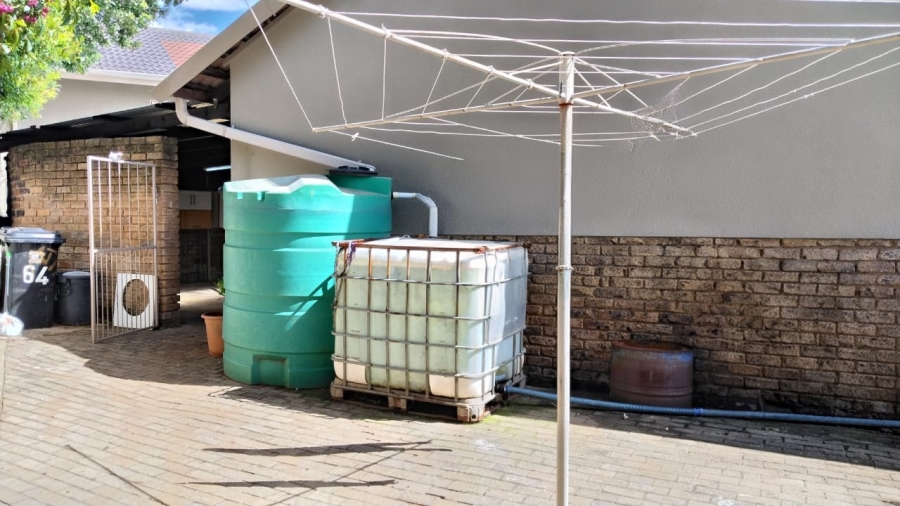3 Bedroom Property for Sale in Rant En Dal Gauteng