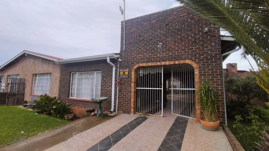 4 Bedroom Property for Sale in Randgate Gauteng