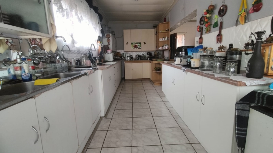 4 Bedroom Property for Sale in Randgate Gauteng
