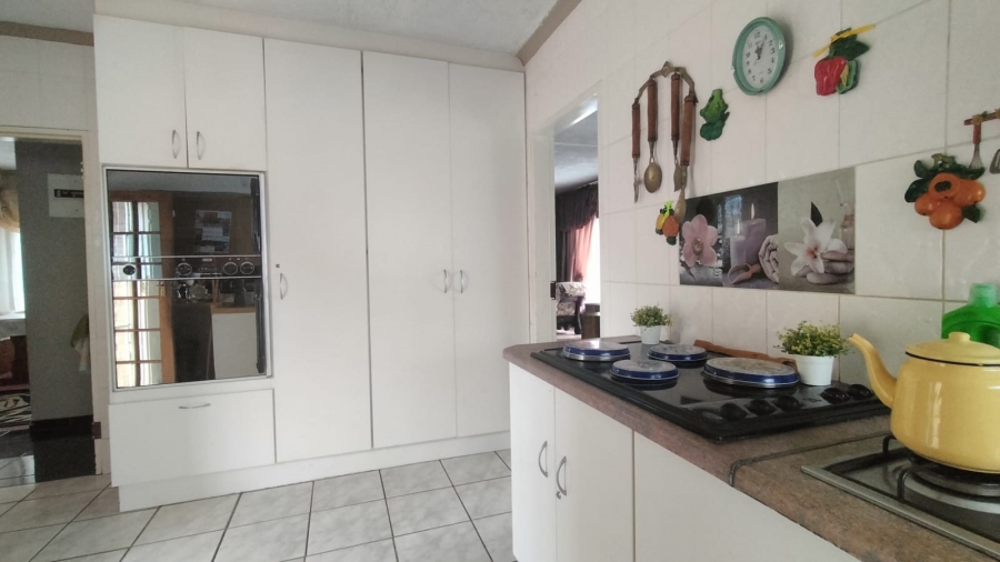 4 Bedroom Property for Sale in Randgate Gauteng