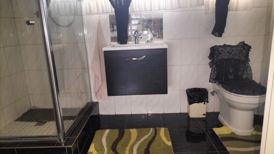 4 Bedroom Property for Sale in Randgate Gauteng