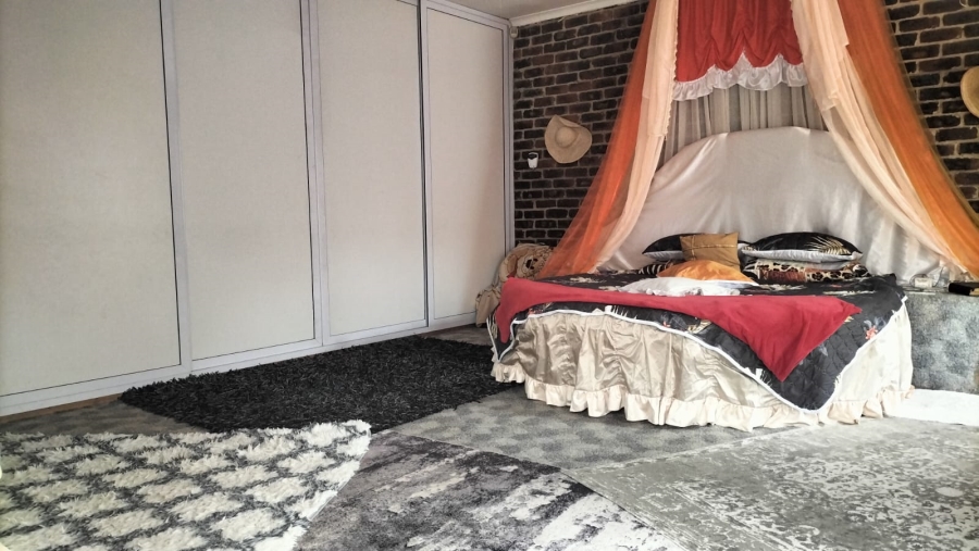 4 Bedroom Property for Sale in Randgate Gauteng