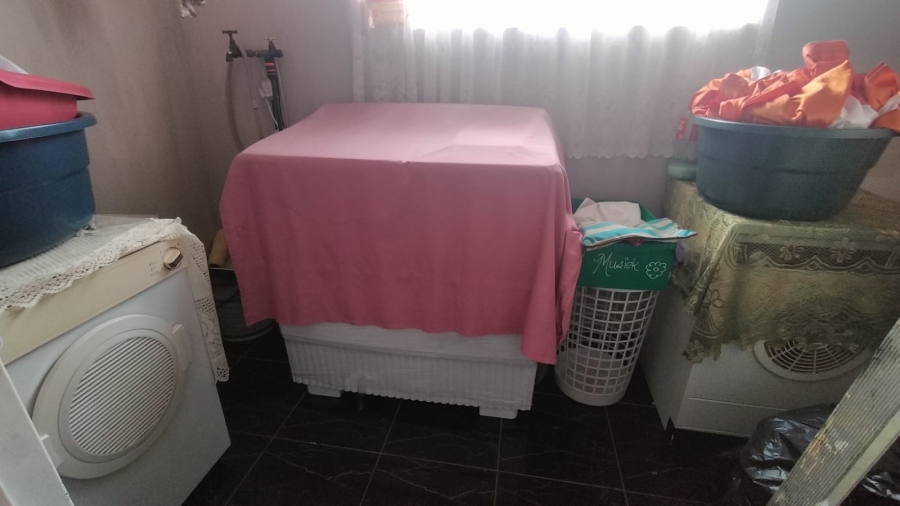 4 Bedroom Property for Sale in Randgate Gauteng