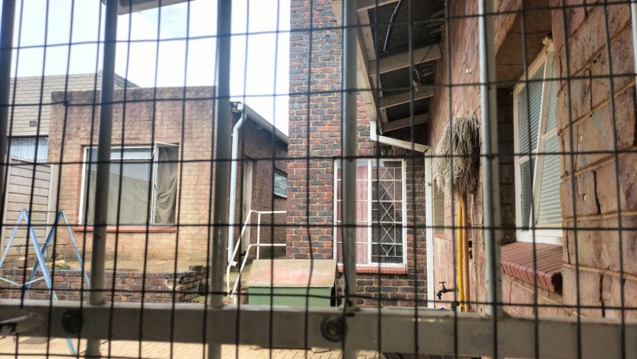4 Bedroom Property for Sale in Randgate Gauteng