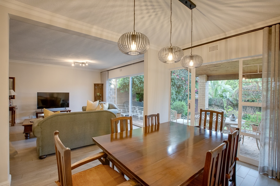 To Let 3 Bedroom Property for Rent in Benmore Gardens Gauteng