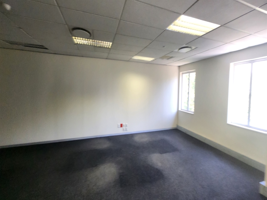 To Let Commercial Property for Rent in Wierda Valley Gauteng
