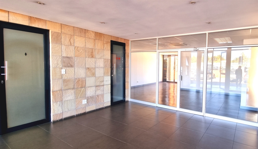 To Let Commercial Property for Rent in Paulshof Gauteng