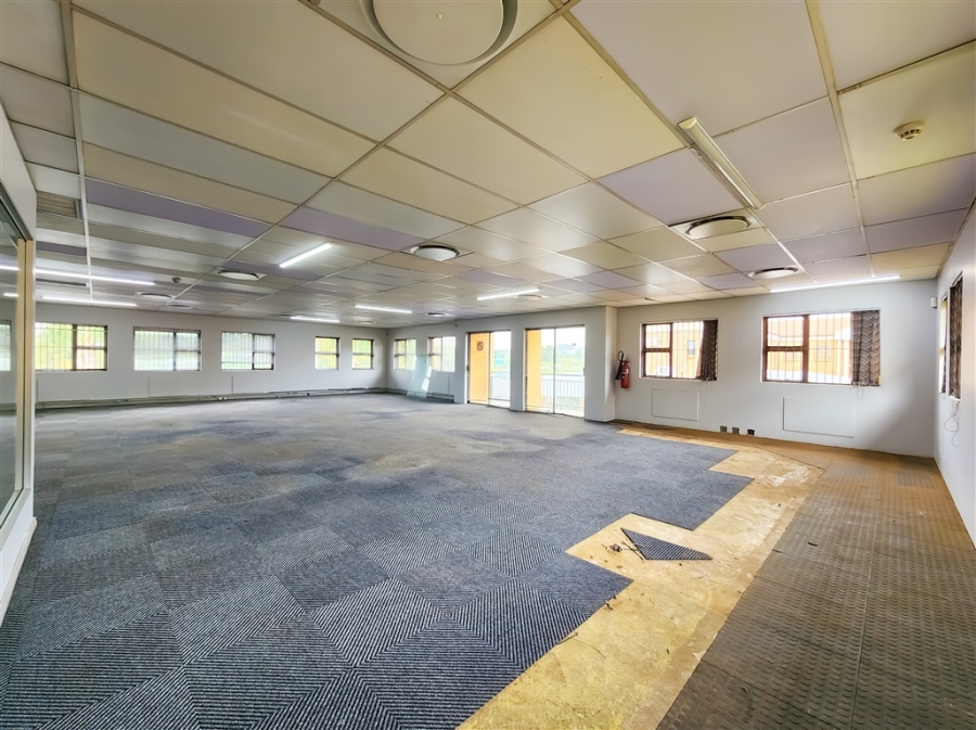 To Let Commercial Property for Rent in Allens Nek Gauteng