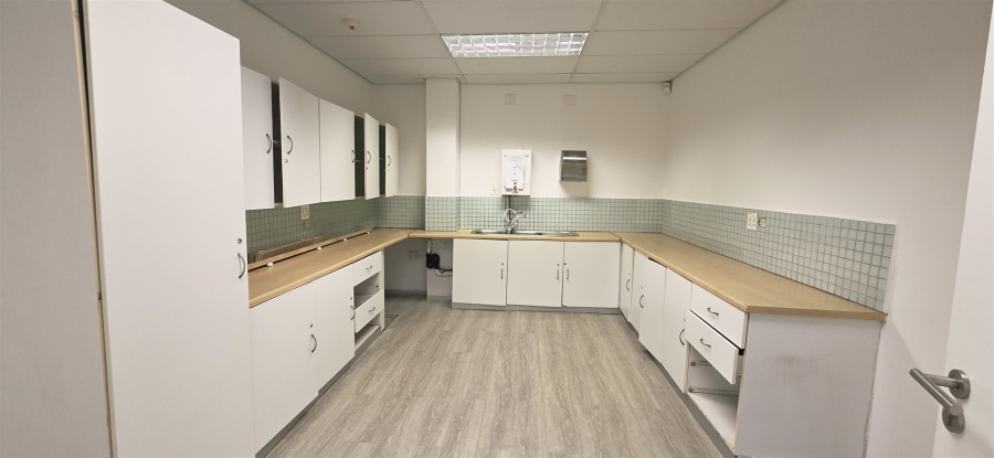 To Let Commercial Property for Rent in Woodmead Gauteng