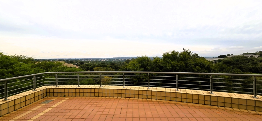 To Let Commercial Property for Rent in Woodmead Gauteng