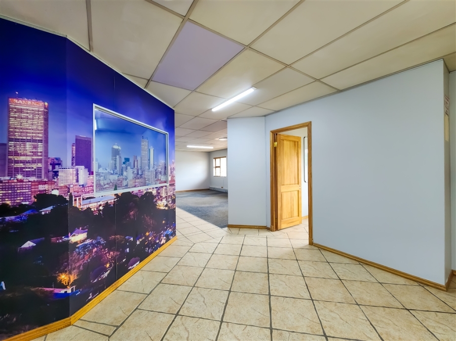To Let Commercial Property for Rent in Allens Nek Gauteng