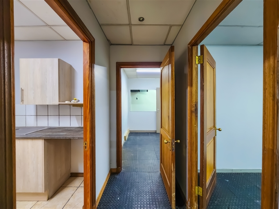 To Let Commercial Property for Rent in Allens Nek Gauteng