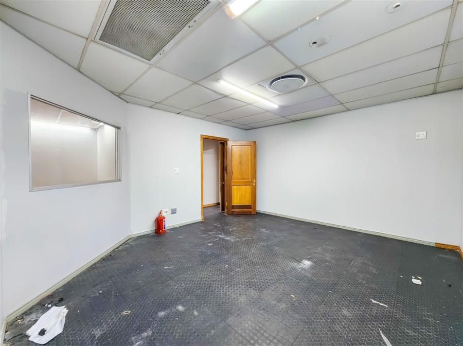 To Let Commercial Property for Rent in Allens Nek Gauteng