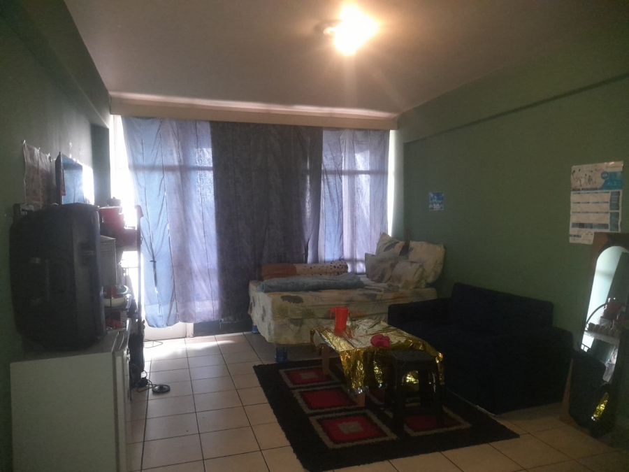 2 Bedroom Property for Sale in Berea Gauteng