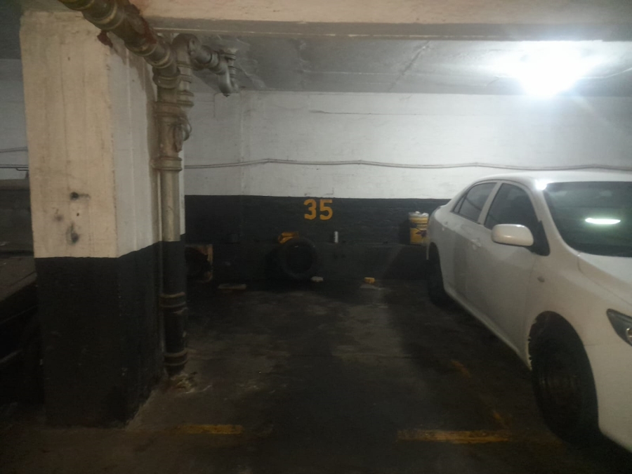 2 Bedroom Property for Sale in Berea Gauteng