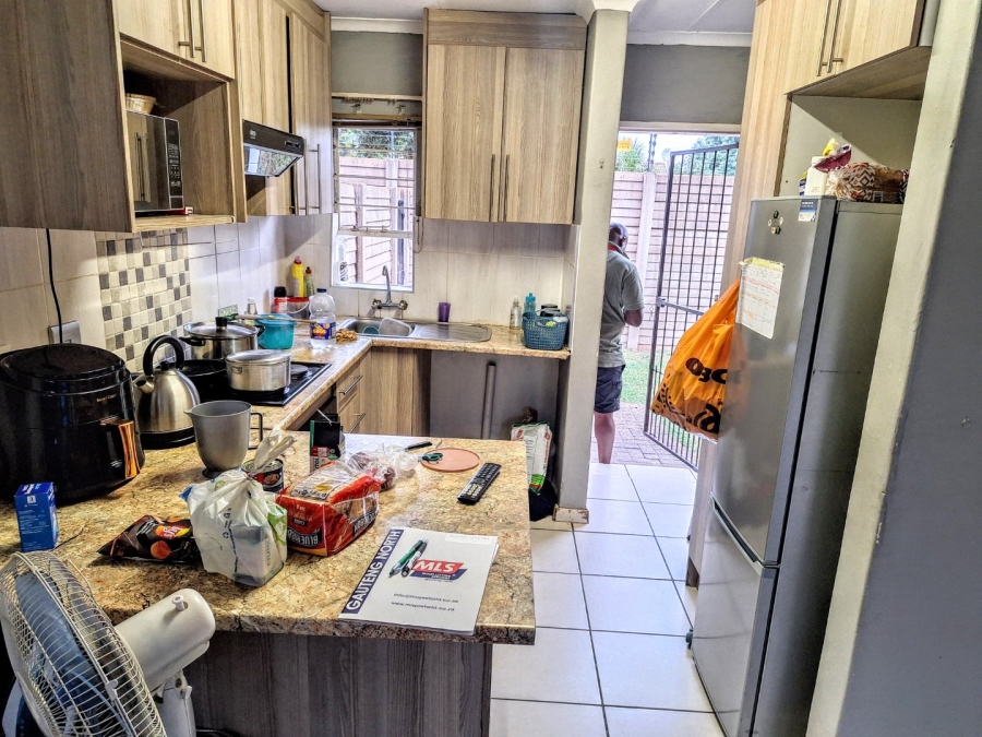 2 Bedroom Property for Sale in The Orchards Gauteng