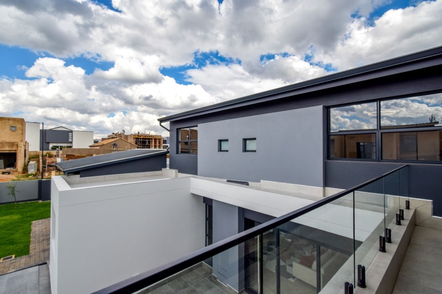 4 Bedroom Property for Sale in Midstream Heights Gauteng