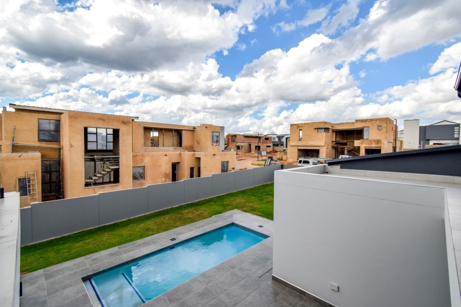 4 Bedroom Property for Sale in Midstream Heights Gauteng